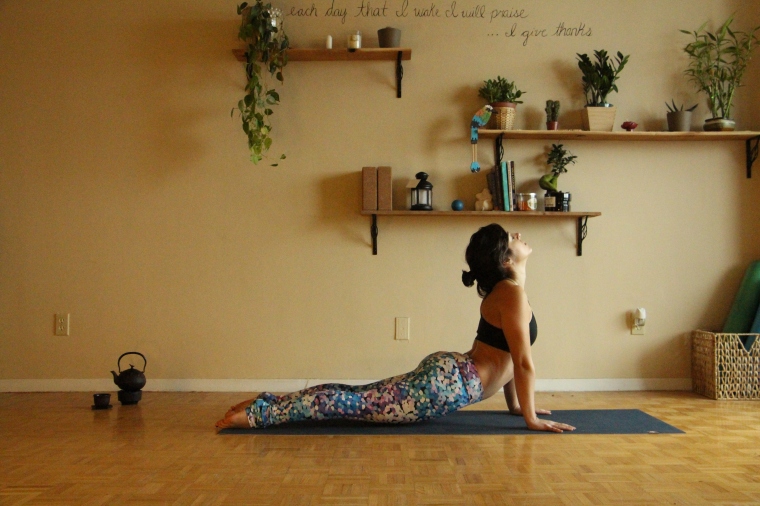 Upward Facing Dog stretches the abdomen after a workout
